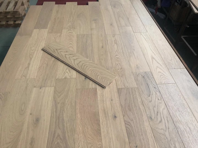 European Oak Engineered Wood Flooring