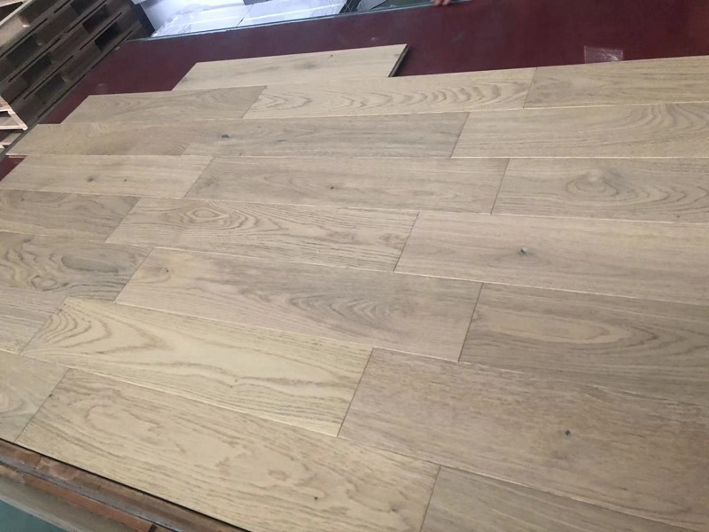 European Oak Engineered Wood Flooring