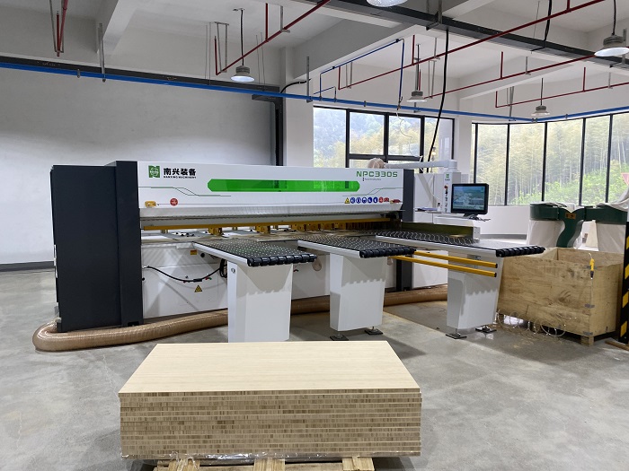 panel saw